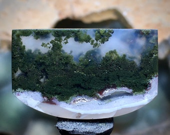 Scenic Moss Agate Cabochon (33x20x5) mm