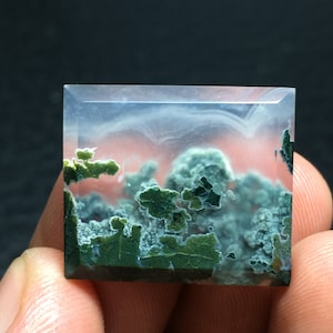 天然トルマリン原石ビーズ 7 x 8 mm ～ 7 x 13 mm 天然形状 原石ビーズ