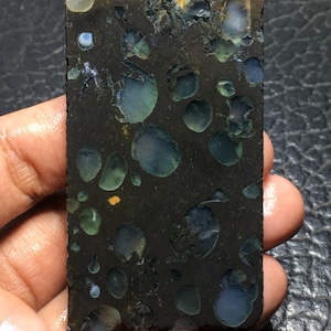 Amygdaloide Achat Jaspis unpolierte Scheibe 72x39x6 mm