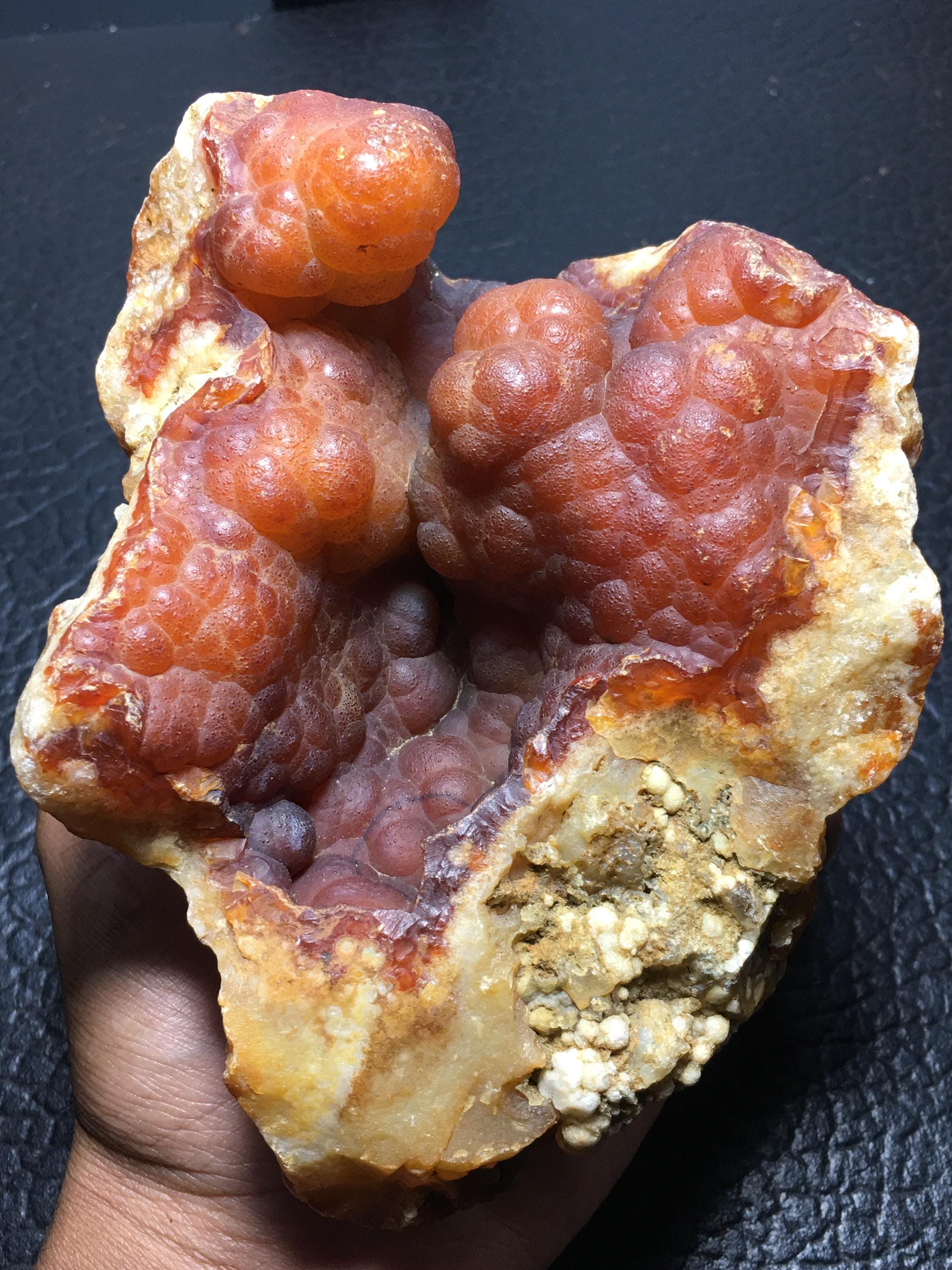 Calcédoine Brute Naturelle D'Afrique - Pièce Unique 26,40 Carats - Orange (19,8 X 17 Mm)