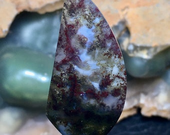 Scenic Moss Agate Cabochon 52x22x6 mm