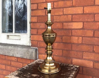 Vintage Lamp - Vintage Brass Lamp -  Vintage Heavy Weight Solid Brass Table Lamp with Polished Finish - Vintage Golden Brass Lamp