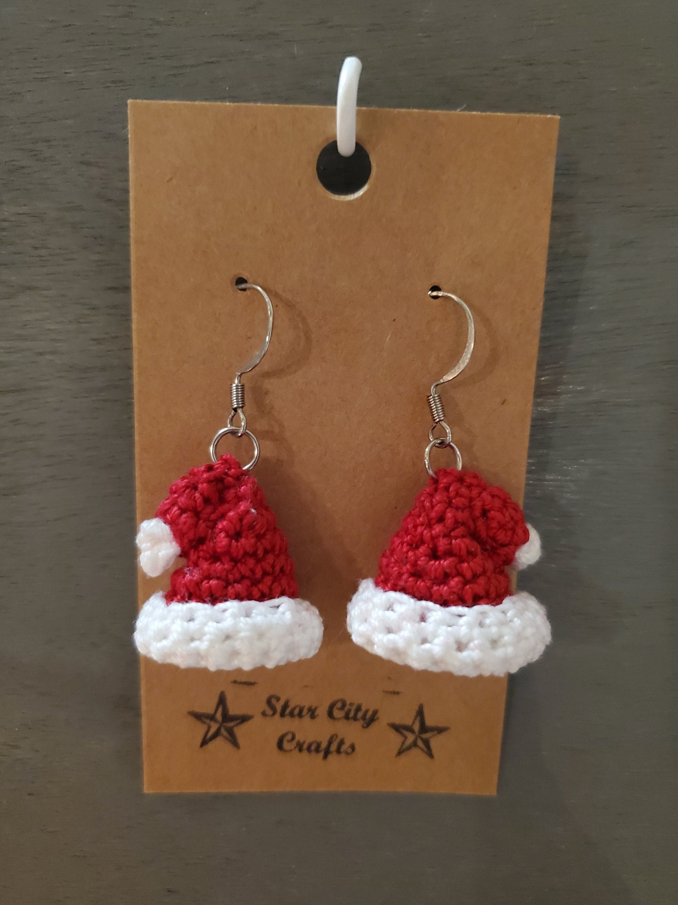 Crochet christmas earrings clearance