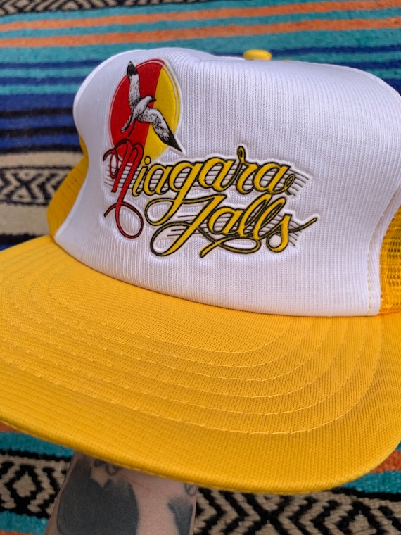 Vintage 1980 Niagara Falls Trucker Hat, Adjustabl… - image 3