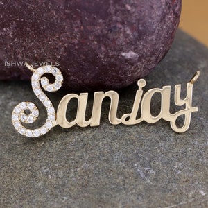 Sanjay hotsell name locket