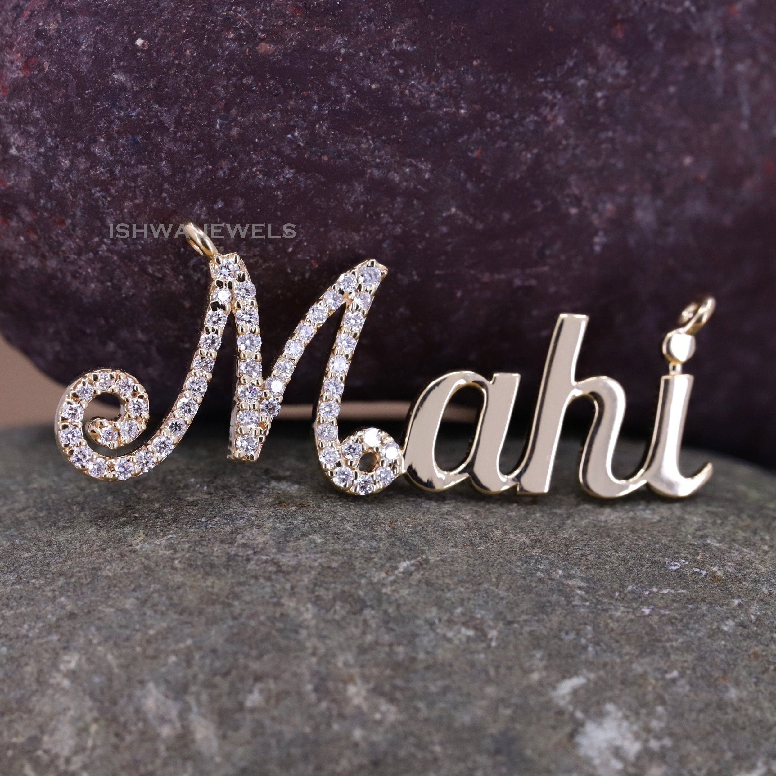 Mahi name locket deals