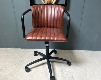 Ribbed Leather Office Swivel Chair in Tan