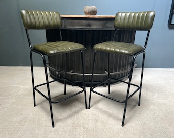 Single Highback Ribbed Leather Bar Stool – Green