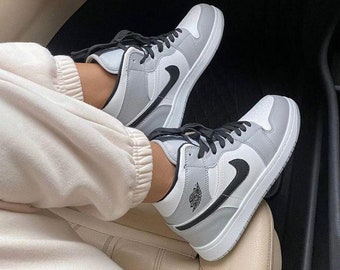Air Jordan 1 Women - Etsy