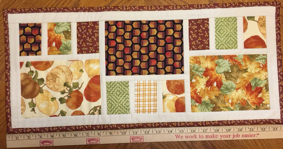 Autumn Fall Quilted Table Runner Topper Fall Leaves, Acorns, Pumpkins ...