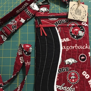 University of Arkansas Home State Razorback Football Quilted Cross-Body Purse, 9 1/2&quot; x 6&quot; cotton fabric purse, fully lined zipper closure