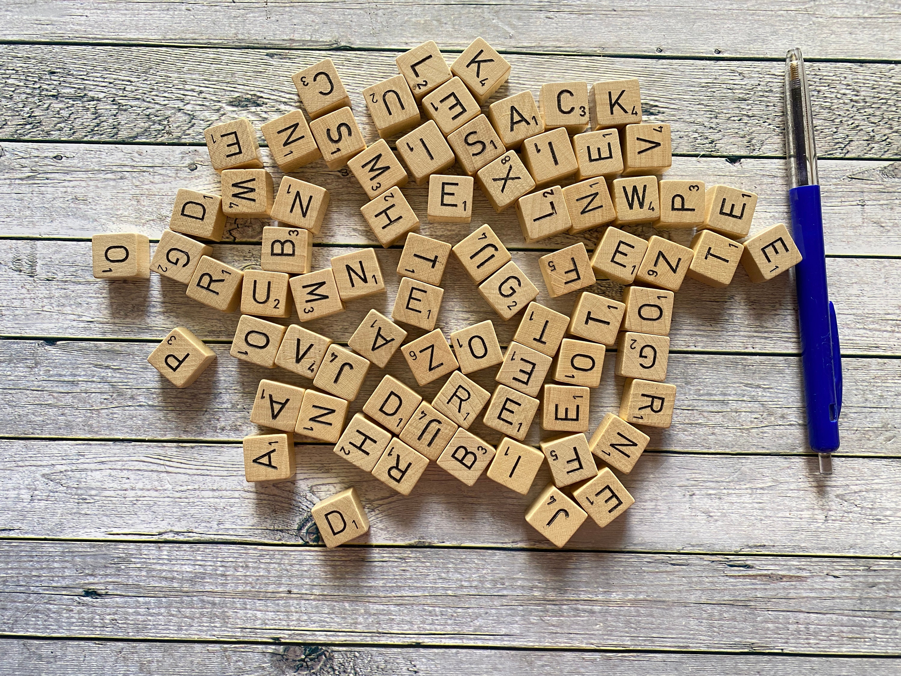 Grandes tuiles de Scrabble - Lettres de Scrabble - Art mural carreaux