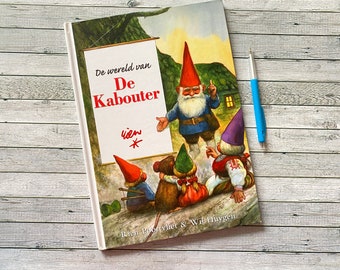 Rien Poortvliet. the world of the gnome. Wonderful pictures, gnomes, Dutch book, large, thin book, hardcover