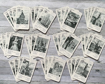 Juego completo de 44 cartas de juego de aspecto antiguo, todas con una ciudad holandesa. Muy antiguas.