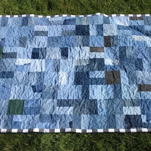 Up cycled denim lounge quilt
