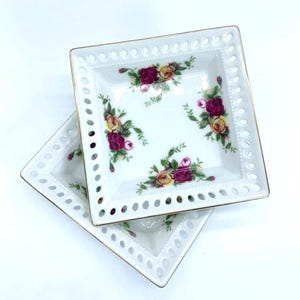 Royal Albert Old Country Roses Trinket Dishes: Pierced Edge, Gold Trim, Set of 2