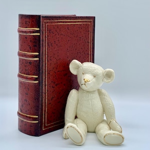 Lenox Centennial Teddy Bear Sculpture / Figurine for Smithsonian Institution, Limited Edition, 2002