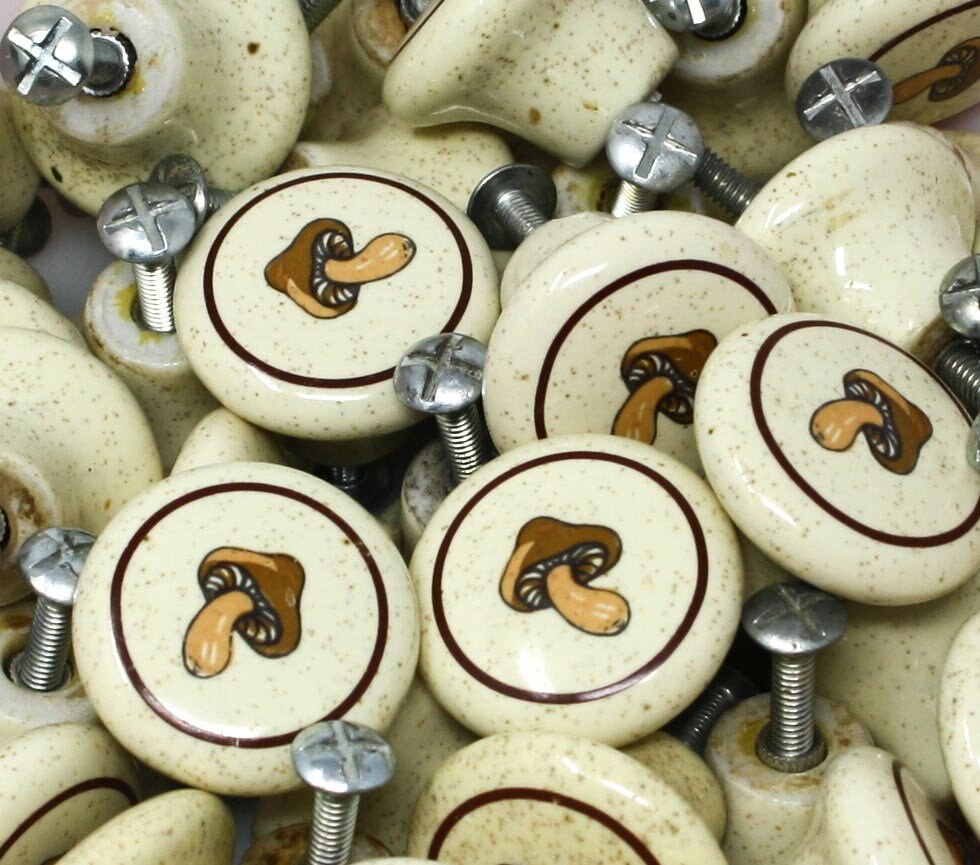 Vintage Mushroom Drawer Knob 1970 Kitsch Decor Ceramic Drawer Etsy