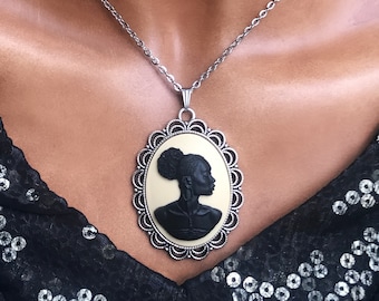 Zwart en ivoor cameo ketting voor dames