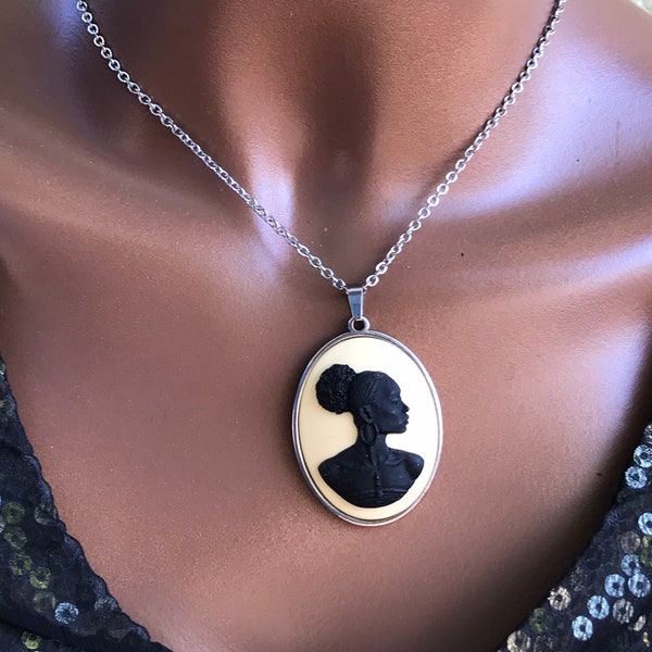 Black and Ivory Cameo Necklace for Women in a Plain Setting