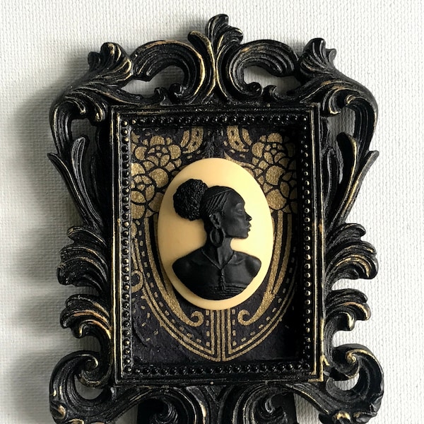 Vintage Style Black Cameo Art in a Black ornate frame Wall Art Home Decor