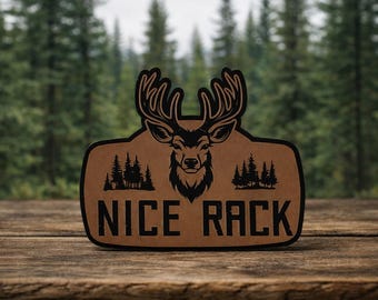 Écusson Nice Rack en similicuir - Écusson de chasse au cerf amusant - Gravure laser activée par la chaleur