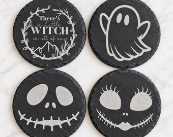 Ensemble cadeau effrayant de 4 sous-verres en ardoise d'Halloween - squelette, fantôme, sorcière