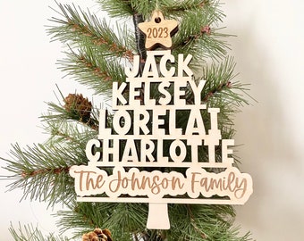Archivo SVG de corte láser listo para usar con forma de árbol de adorno con nombre, probado con Glowforge y Lightburn para 3 a 8 miembros de la familia