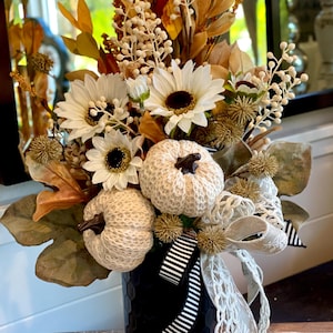 Fall Table Decor, Summer Table Decor, Fall Decor, Table Arrangement, Sunflower Arrangement, Neutral Table Decor, Neutral Fall Decor, Gift