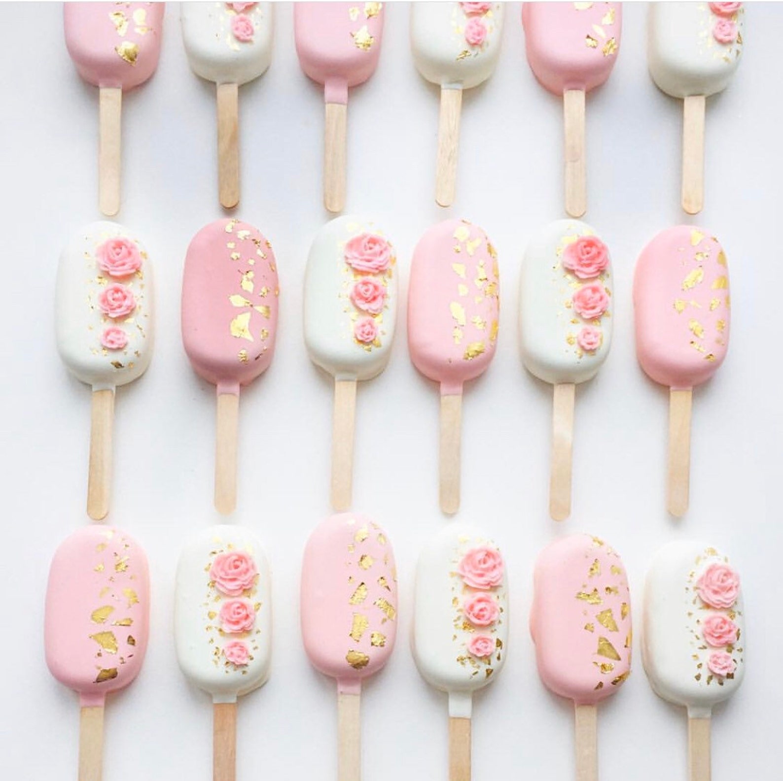 Cakesicles