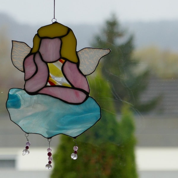 Sonnenfänger, Suncatcher, Tiffany Glas, Fensterbild, Buntglas, Fensterbehang, Wohndeko, Engel auf Wolke