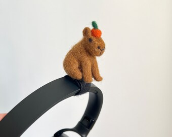 Felted capybara with orange headphone accessory Cute headphone attachment Headphones decor Gamer girl Best friend christmas gift Capy gift