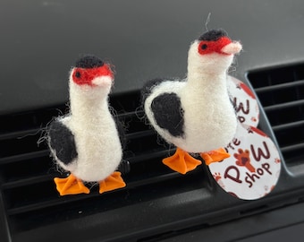 Felted Muscovy Duck Car Vent Clip: Handmade Farmcore Car Decor