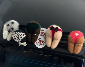 Felt Butt Car Air Vent Clip – Handmade Wool Dashboard Decor