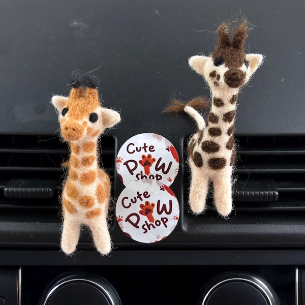 Handmade Wool Felt Giraffe Car Vent Clip: Animal Car Decor