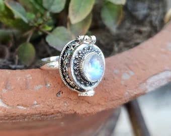 Poison Ring, Poison Box Ring, Moonstone Ring, Rings, Locker Box Ring, Valentine Gift rings,Silver Plated Ring,Rings,Woman Gift,Box Ring,Ring