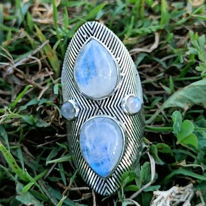 Blue Flash Moonstone Ring|Silver plated Ring|Alternative Ring|Dainty Ring|Filigree Ring, Healing Ring, Boho Style Ring|Christmas Gift