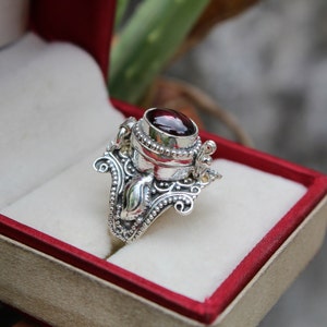 Silver Plated Garnet Locket Ring: Handcrafted Box Ring