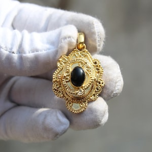 Box Pendent|Golden Pendent|Pendent|Black Onyx Stone|Unique Pendent|Boho Pendent|Anniversary Pendent| Wedding Pendent|Gift Pendent|
