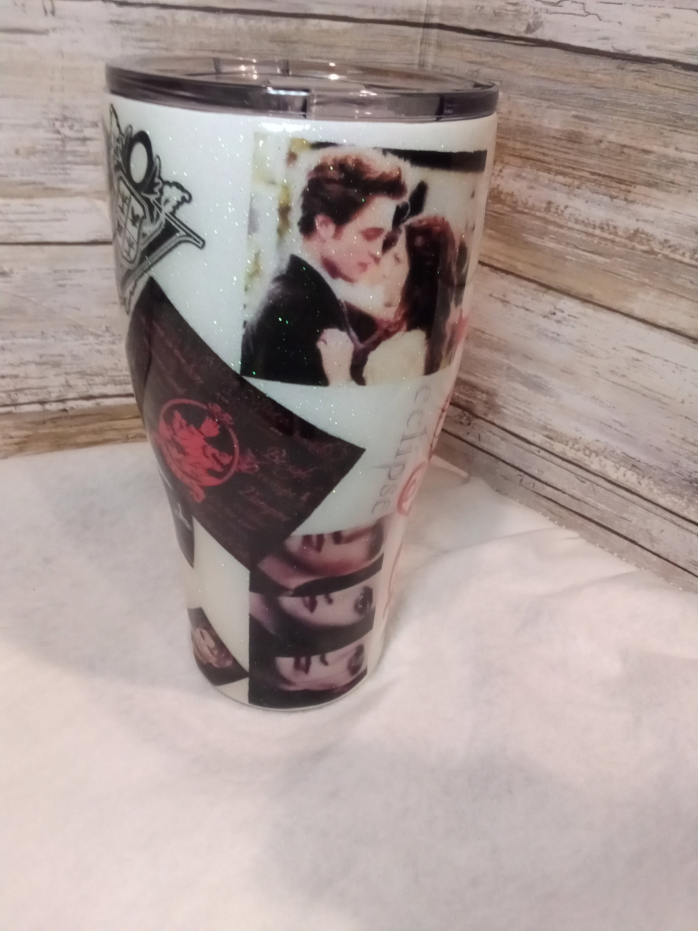 TWILIGHT Movie Fan Mug - Bella and Edward FORKS WASHINGTON - Twihard  Vampire Ceramic Coffee Cup