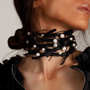 Leather Choker Necklace, Pearl Choker Necklace, Black Leather Choker, Collar Choker, Collar Necklace, Handmade Jewelry, Gift for Her