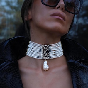 Pearl Choker Necklace, Baroque Pearl Necklace, Pearl Beaded Necklace, Statement Necklace, Gift for Her, Briedesmaid Gifts, Handmade Jewelry