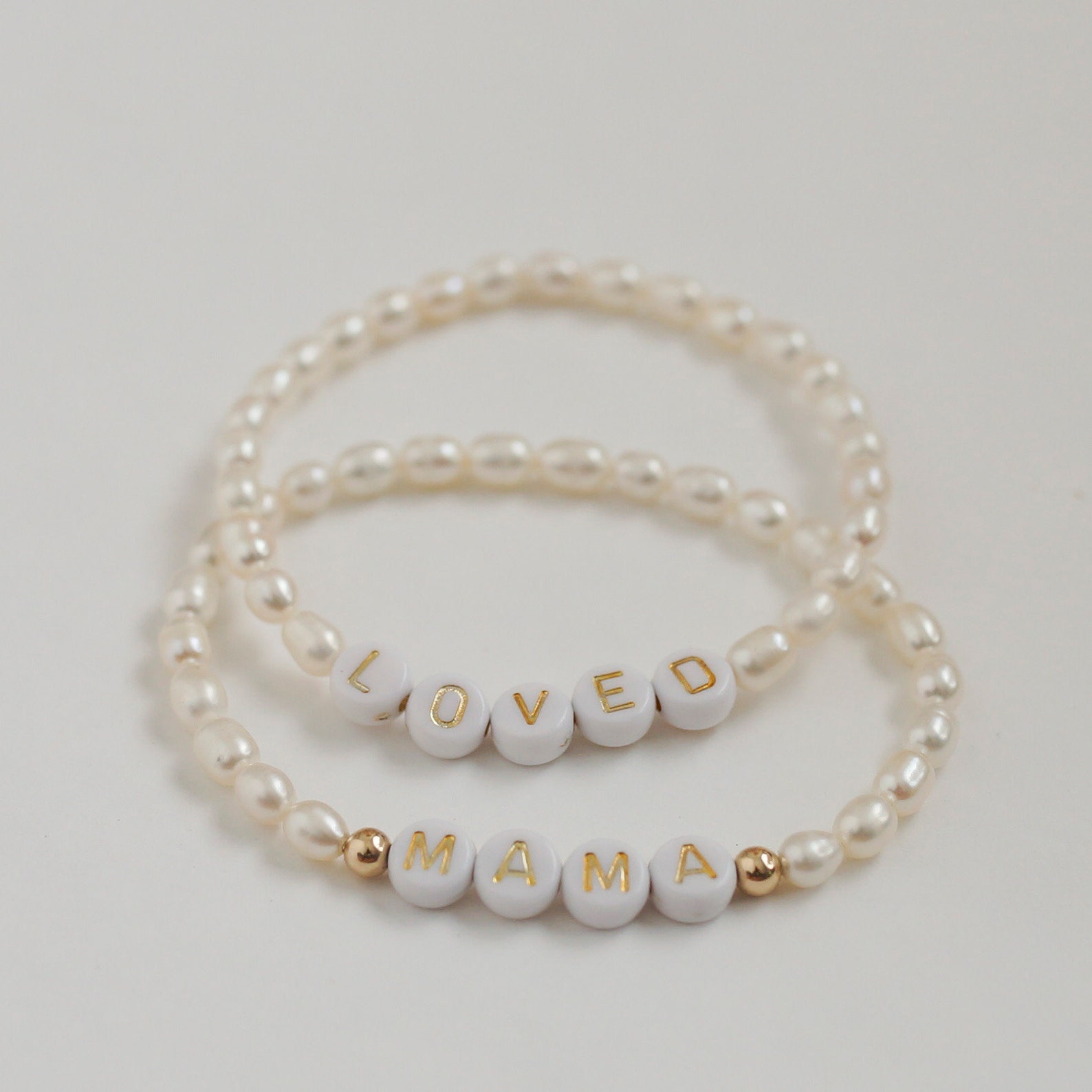 Personalized Name Bracelet // Pearl Name Bracelet // Mama | Etsy