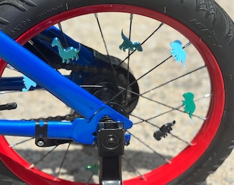 Bicycle wheel spoke decorations