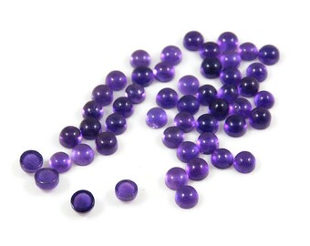 Afrikansk ametistcabochon: Rund lila ädelsten (3 x 3 mm till 15 x 15 mm)