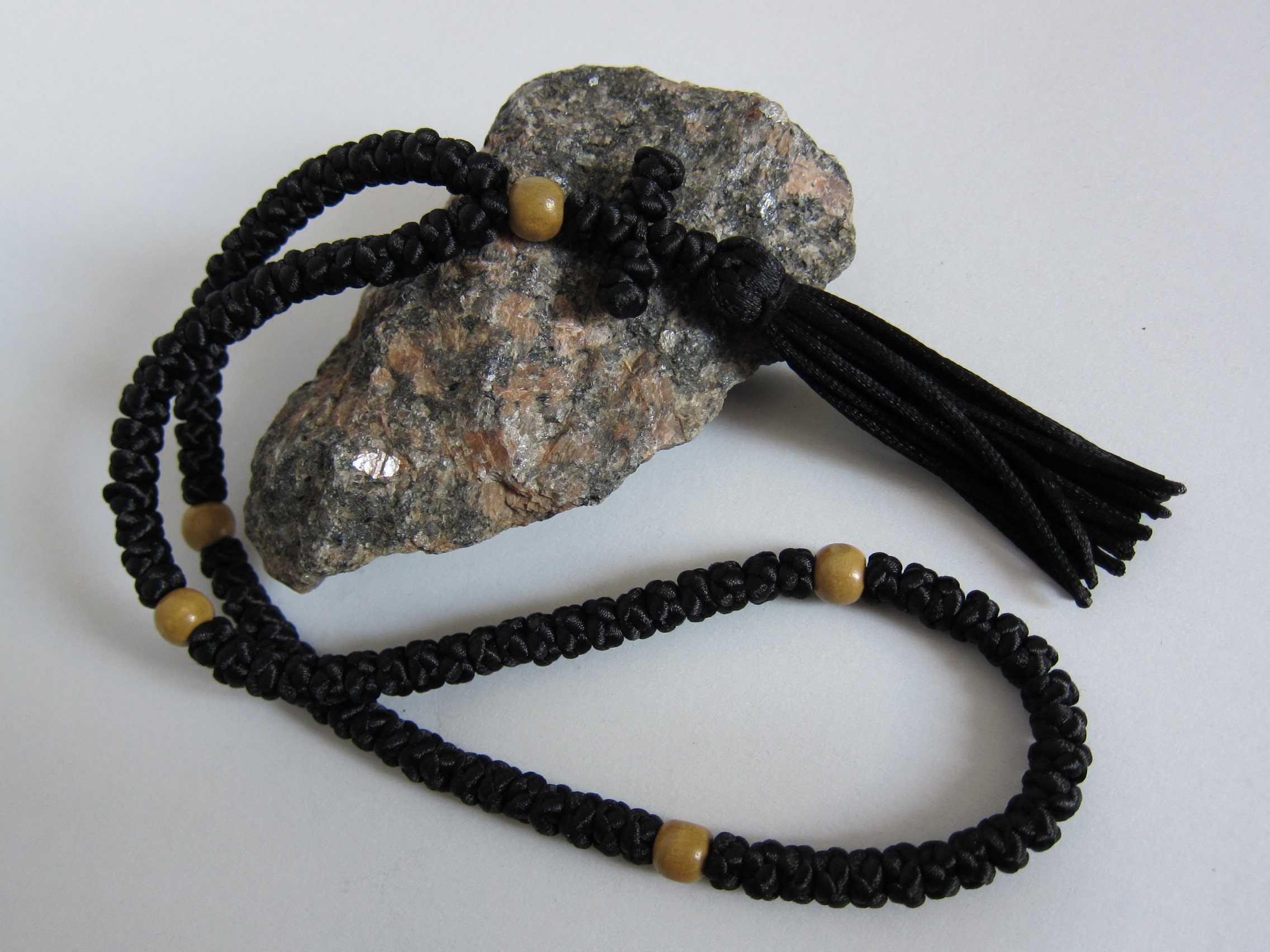 Christian 300-knot Prayer Rope 100% Organic Wool (Black)