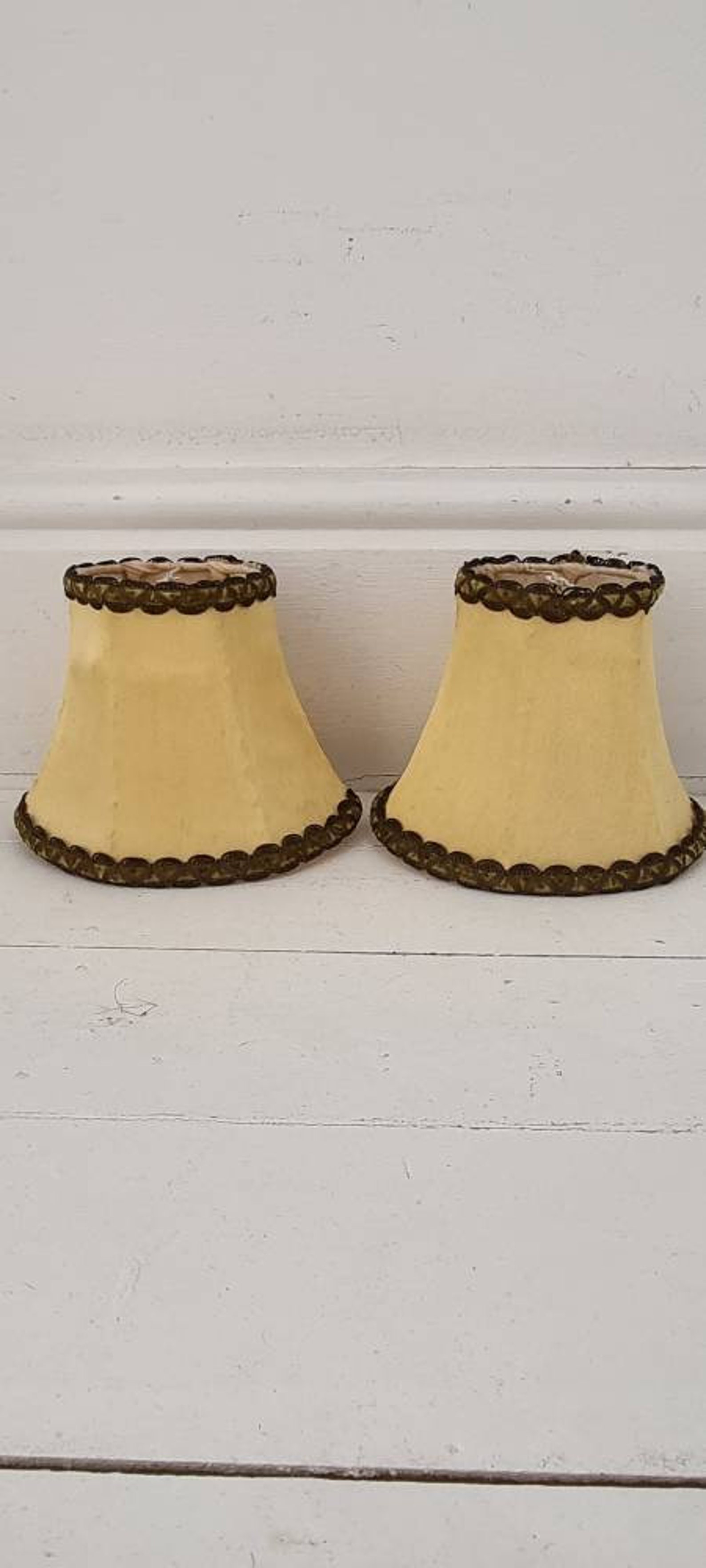 Set Of 2 Vintage Clip On Lampshades Etsy