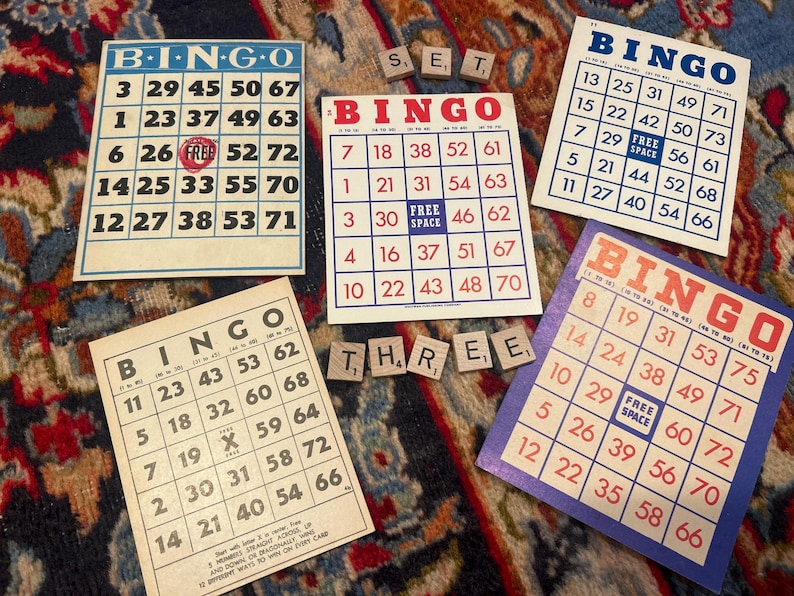 Set di cinque cartelle da bingo vintage, perfette per decorazioni, album, effimere, festività, smash journal, biglietti fatti in casa, artigianato e regali. immagine 4