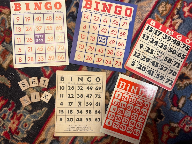 Set di cinque cartelle da bingo vintage, perfette per decorazioni, album, effimere, festività, smash journal, biglietti fatti in casa, artigianato e regali. immagine 7