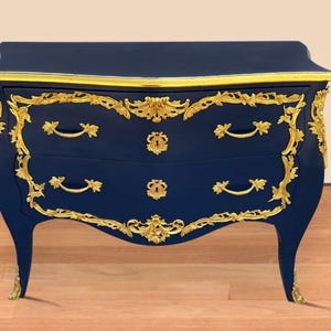 Louis XV Royal Blue Painted Chest of drawers
